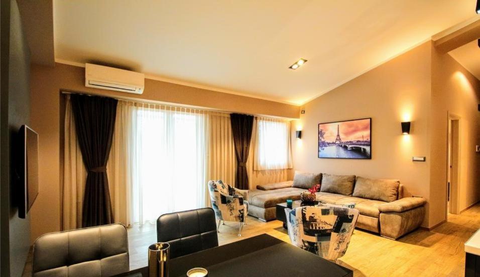 Luxury Skopje Apartments Bagian luar foto