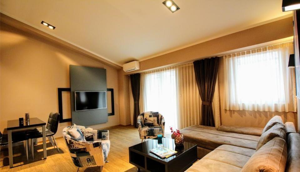 Luxury Skopje Apartments Bagian luar foto